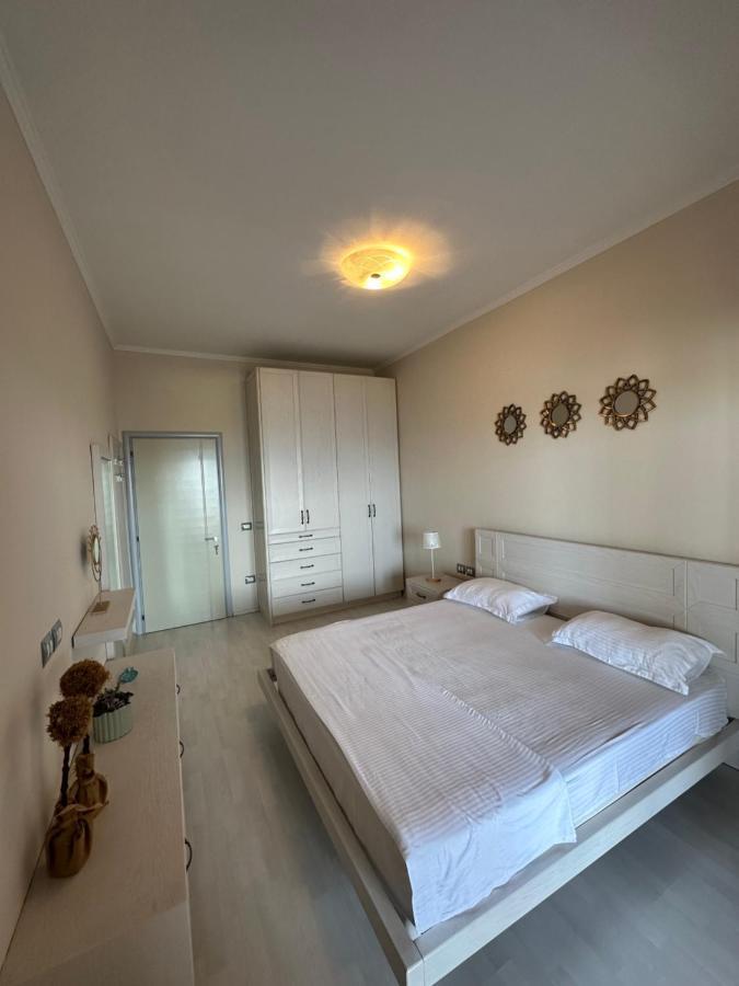 Luxury Penthouse B&e * Saranda