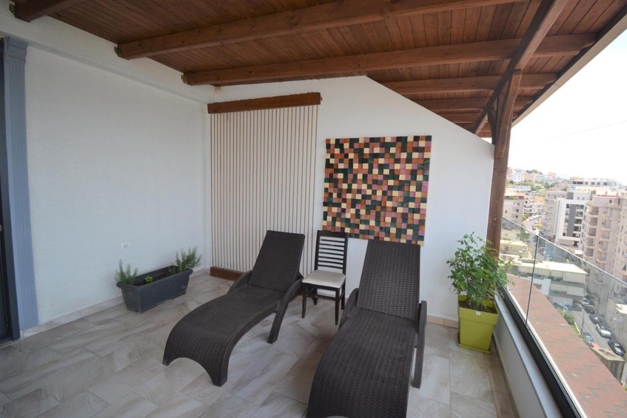 Luxury Penthouse B&e Appartamento Sarandë