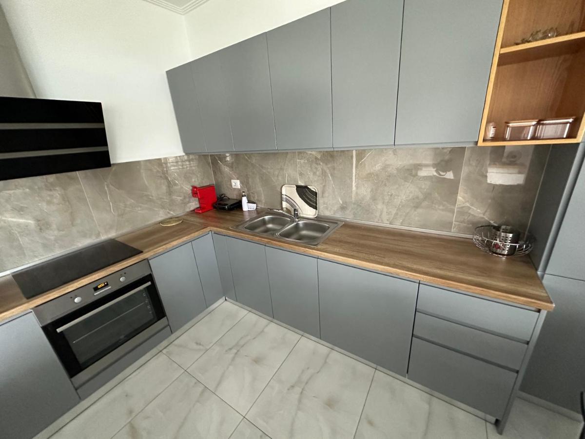 Luxury Penthouse B&e Saranda