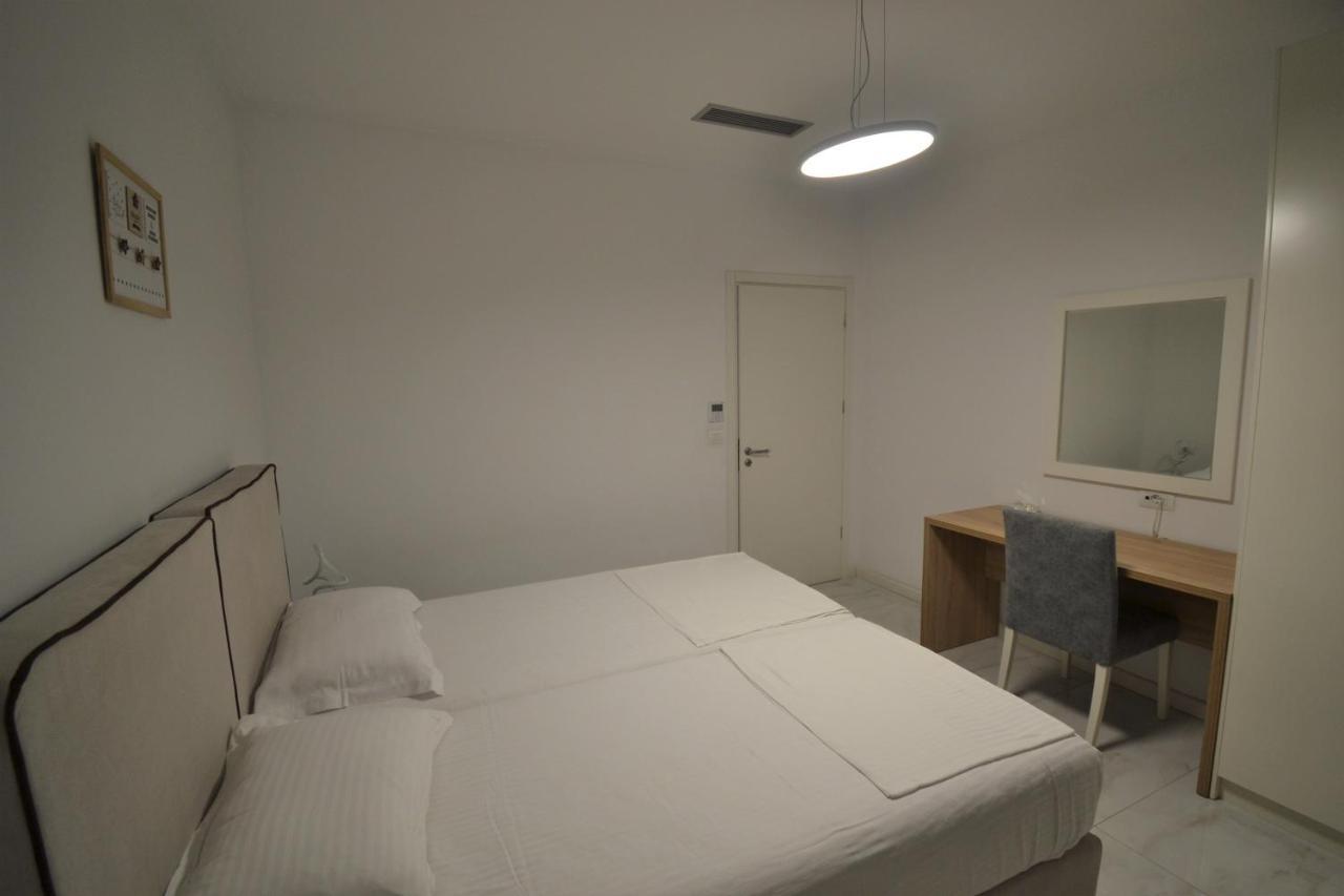 Luxury Penthouse B&e Apartament