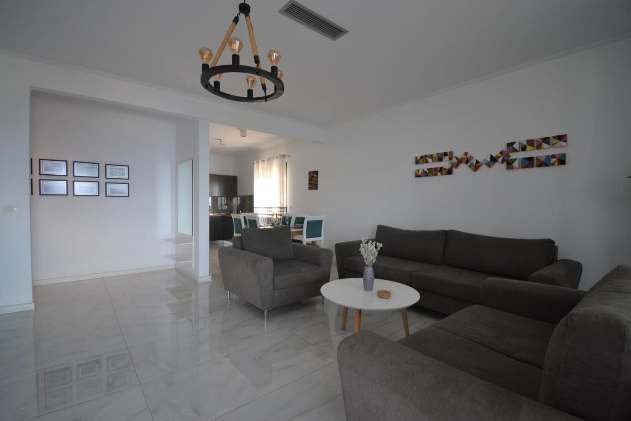 Luxury Penthouse B&e Apartament *