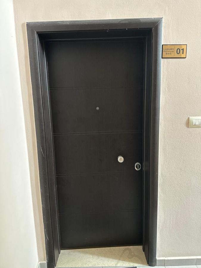 Luxury Penthouse B&e * Saranda