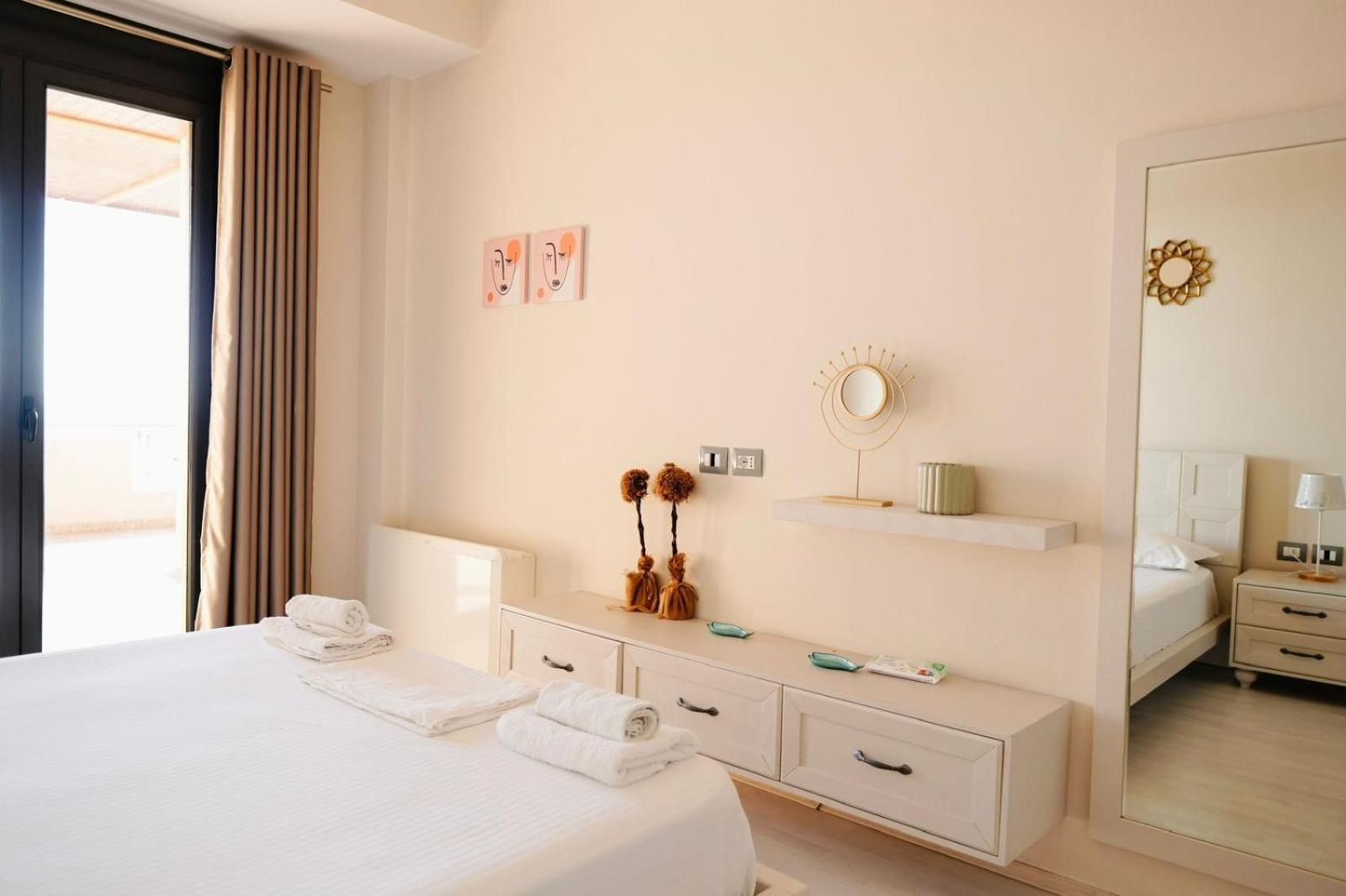 Luxury Penthouse B&e Sarandë