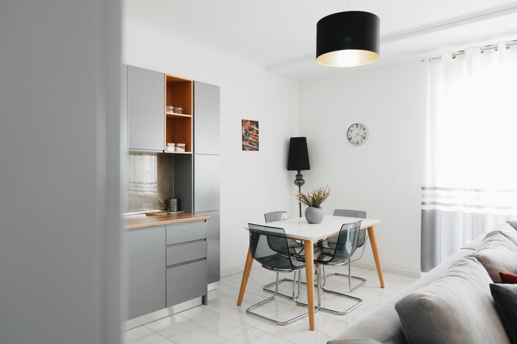 Luxury Penthouse B&e * Sarandë