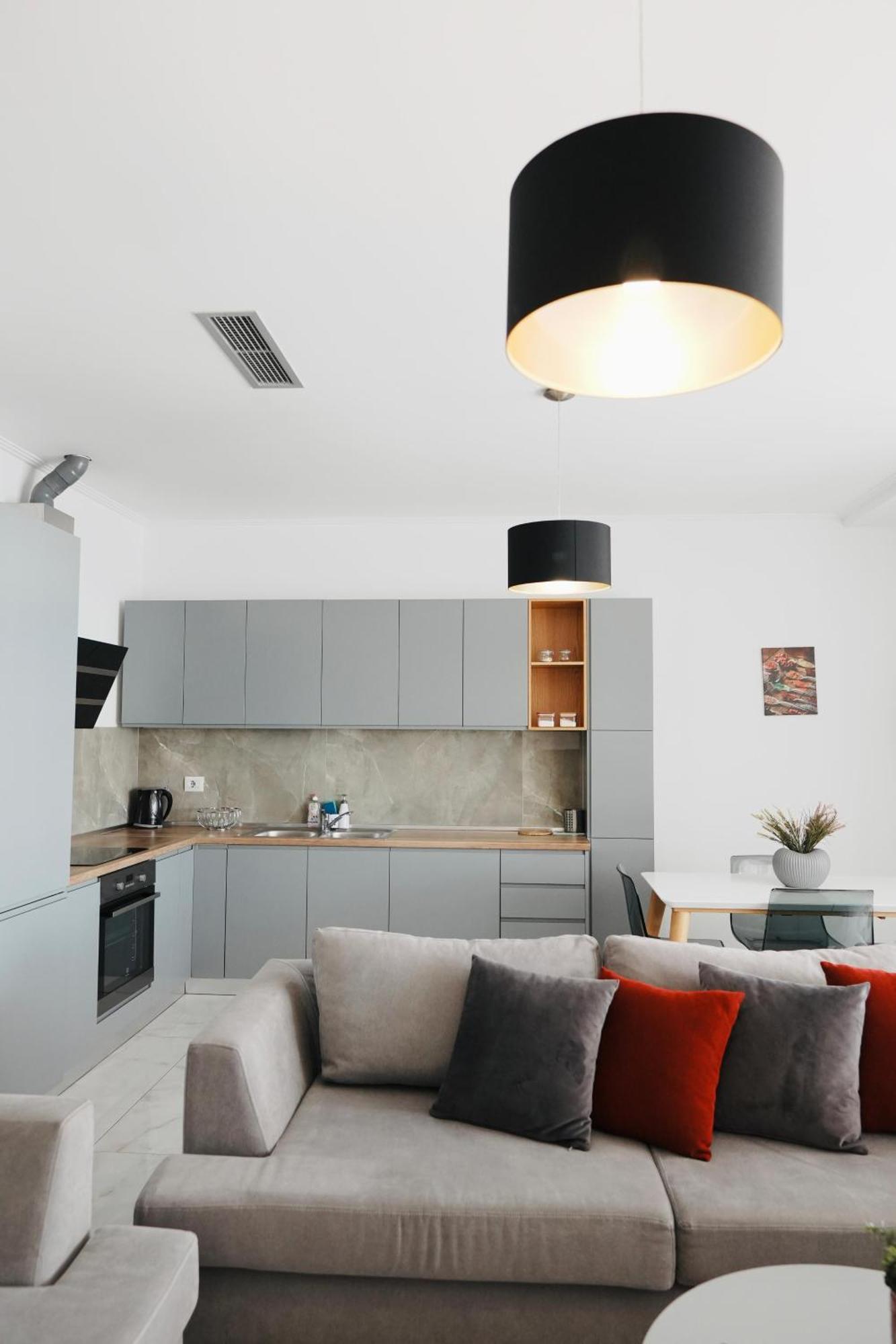 Luxury Penthouse B&e * Sarandë